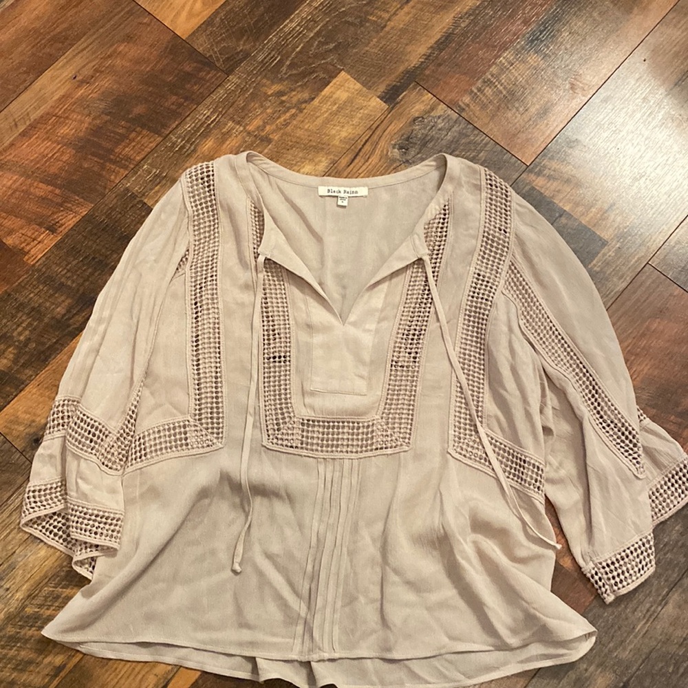 Black Rainn boho style blouse with tie size small
